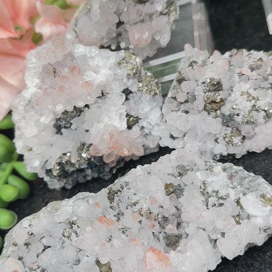 hematoid-quartz-chalcopyrite