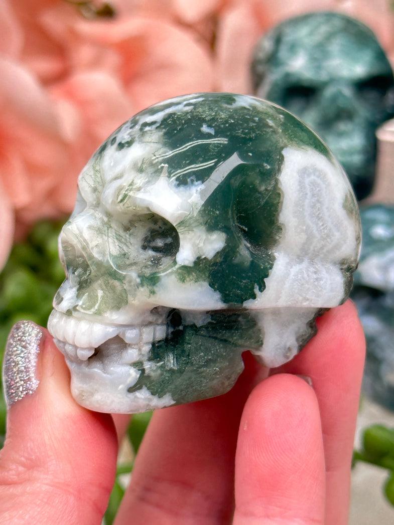 quartz-moss-agate-skull