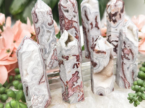 red-white-crazy-lace-agate-points