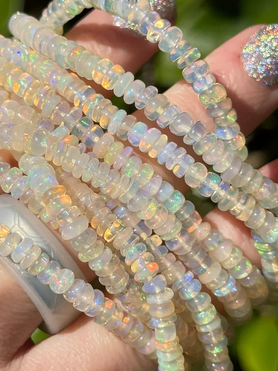 rondelle-opal-beaded-bracelet