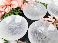 Load image into Gallery: Contempo Crystals - selenite-bowls - Image 1