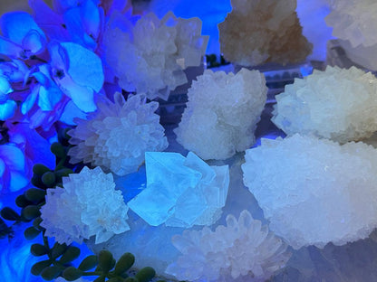uv-reactive-indonesian-calcite-clusters