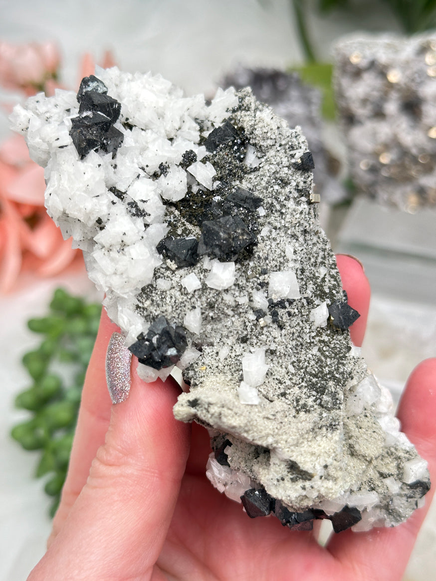 white-dolomite-black-ilvaite-cluster