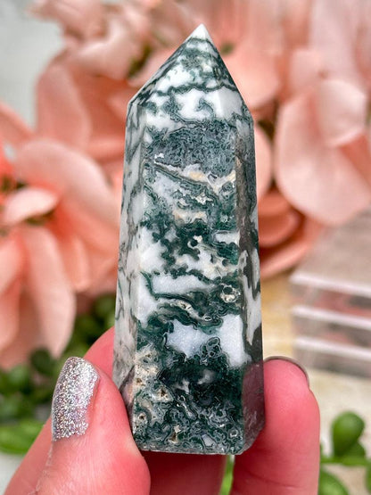 white-green-moss-agate-point