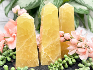 Contempo Crystals - yellow calcite points - Image 1