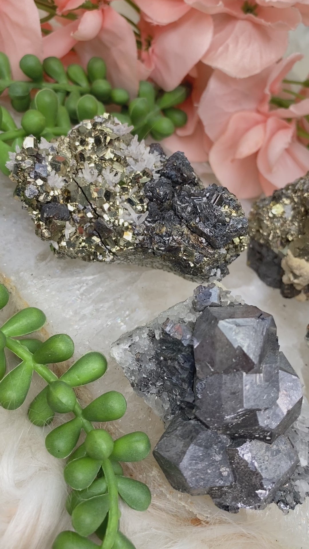 sphalerite-bornenite-galena-with-quartz