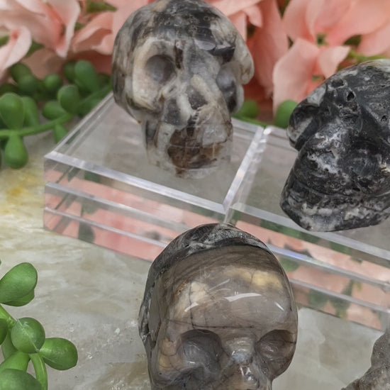 small-sphalerite-skulls