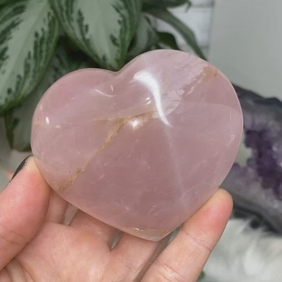 Adorable rose quartz crystal hearts video