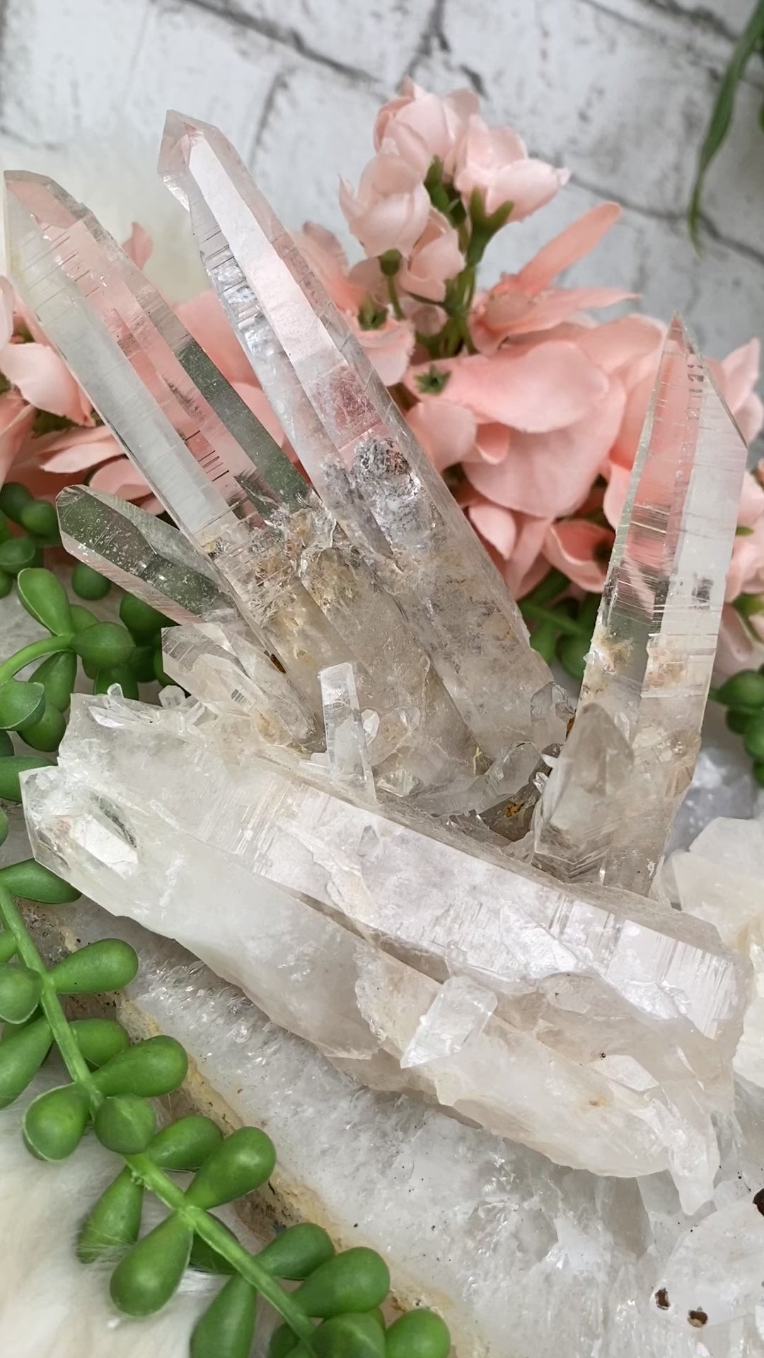 colombian-quartz-clusters-with-limonite