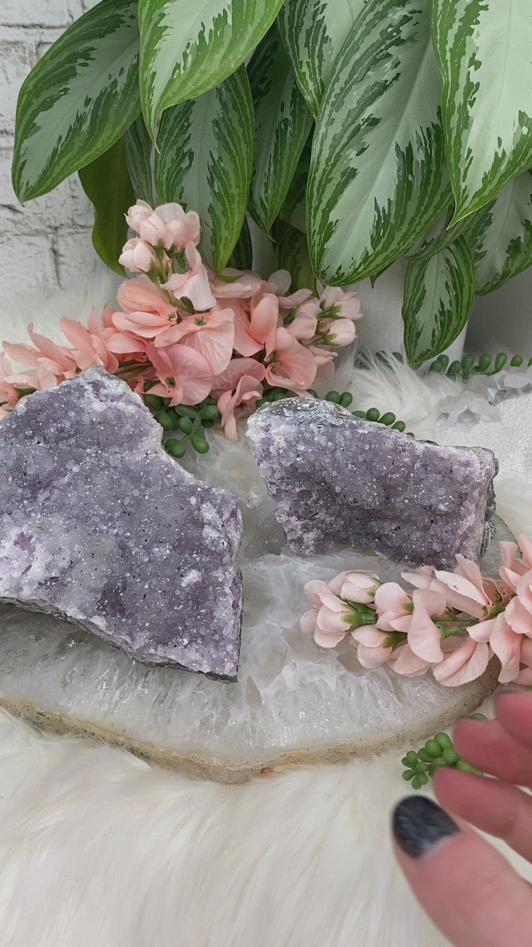 Sparkle-Lavender-Amethyst-Crystals-video