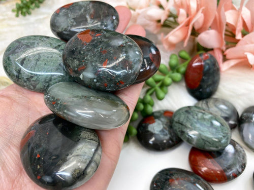 Africa-Bloodstone-Palm-Stone-Crystals
