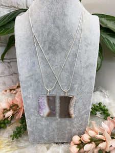 Contempo Crystals - Agate-Pendant-Necklaces-for-Sale - Image 2