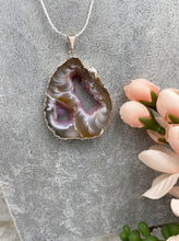 Load image into Gallery: Contempo Crystals - Amethyst-Occo-Geode-Necklace - Image 8