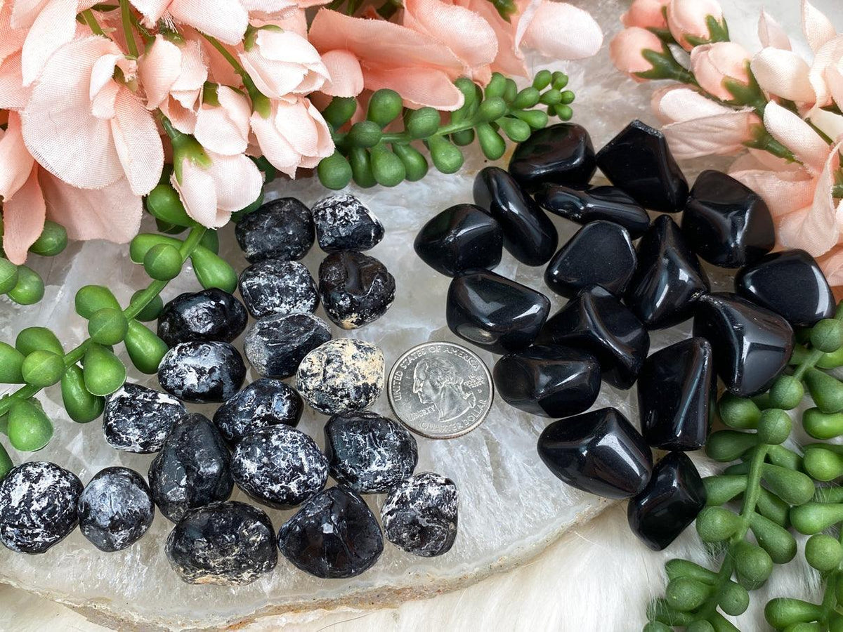 Apache Tears Rocks Shop Apache Tear (Obsidian) - Learn What Is An Apache Tear – Contempo ...