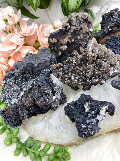 Black-Brown-Calcite-Clusters