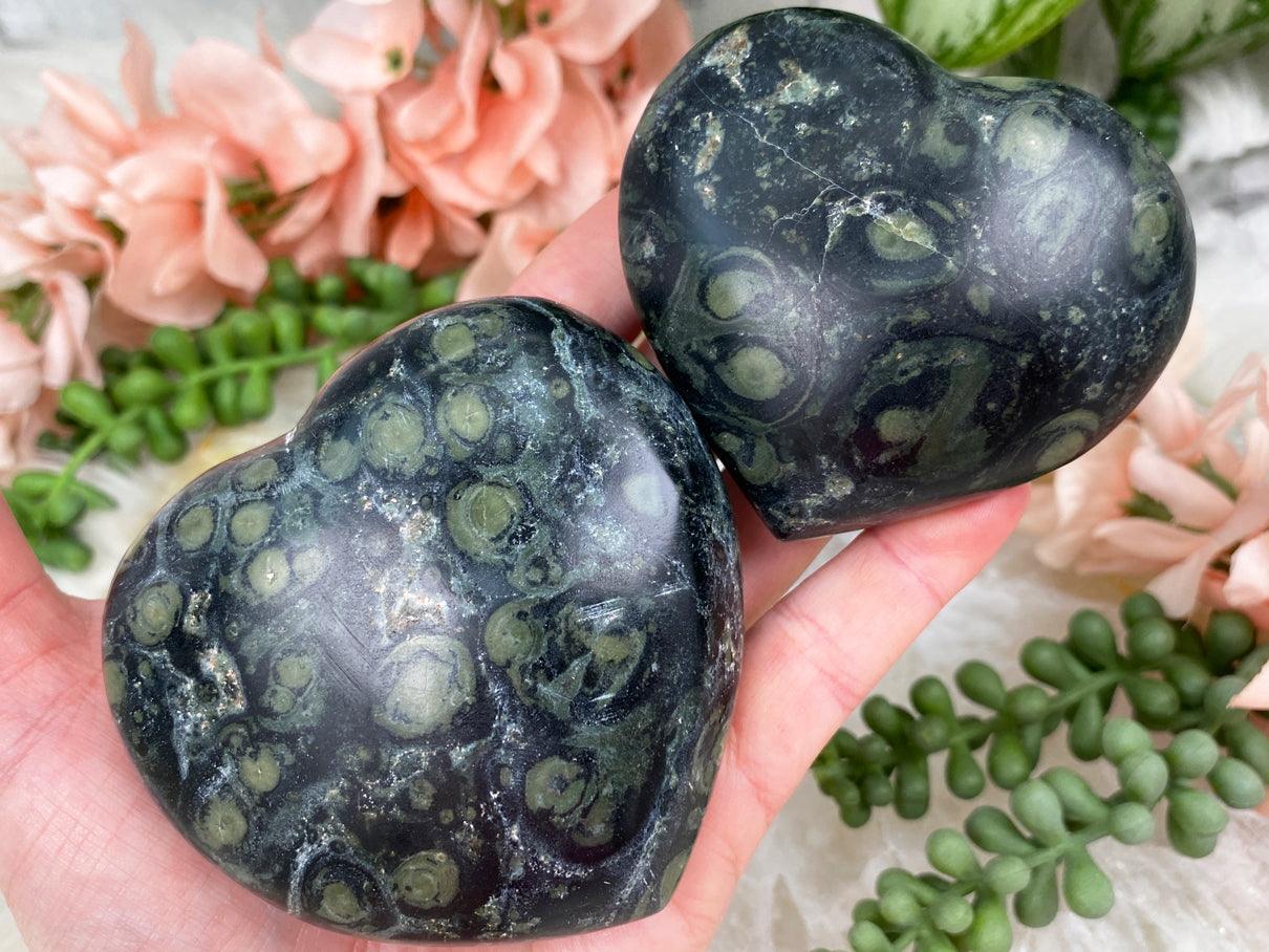    Black-Dark-Green-Kambaba-Jasper-Hearts