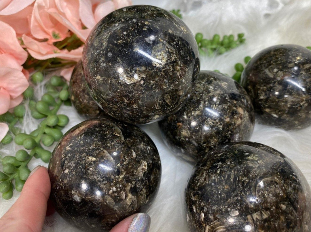 Contempo Crystals - Black mica resin crystal sphere - Image 1