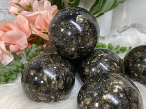 Contempo Crystals - Black mica resin crystal sphere - Image 2