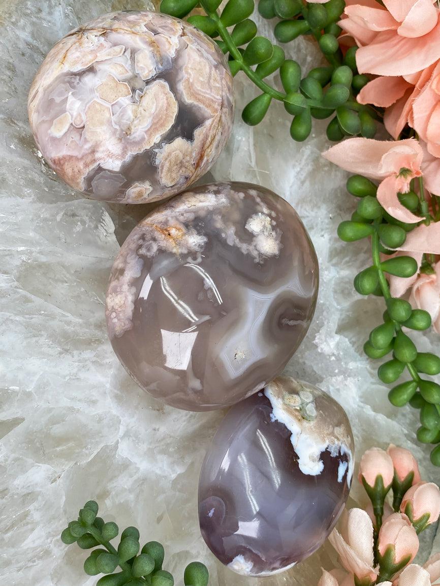 Blue-Pink-Flower-Agate-Palm-Stones
