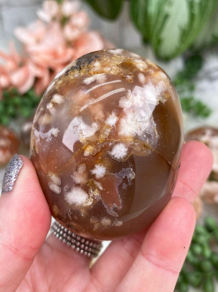     Brown-Flower-Agate-Palm-Stone