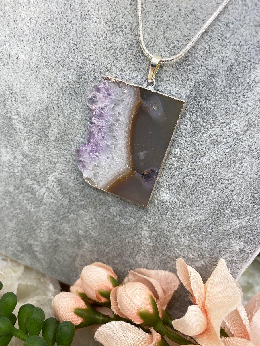 Chalcedony-Amethyst-Agate-Necklace