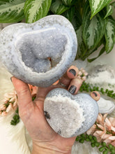 Load image into Gallery: Contempo Crystals - Gray-Chalcedony-Quartz-Agate-Crystal-Hearts - Image 4