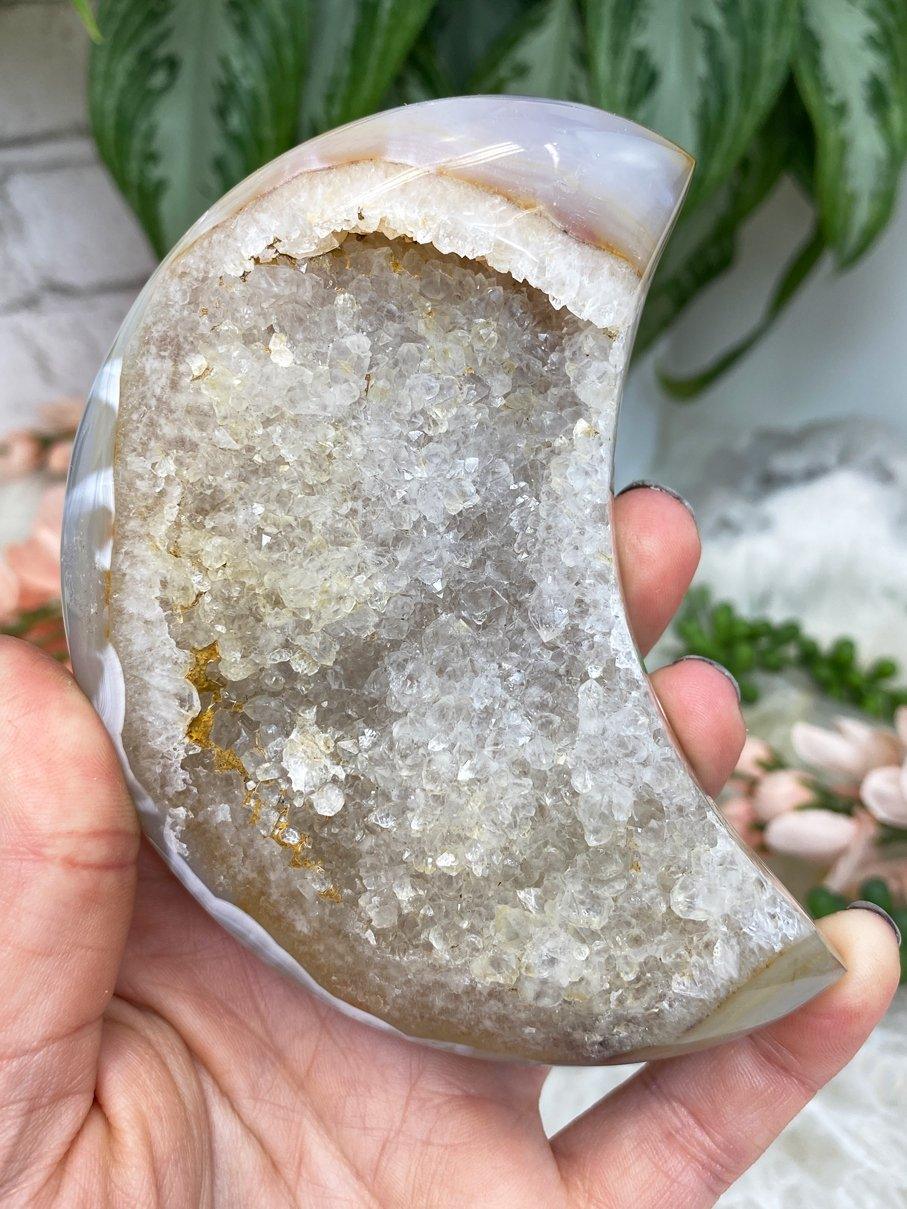 Chalcedony-Quartz-Agate-Moon-Crystal