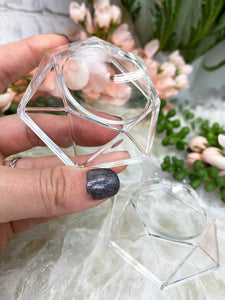 Contempo Crystals - Clear-Plastic-Geometric-Sphere-Stand - Image 3