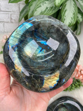 Load image into Gallery: Contempo Crystals - Colorful-Flash-Labradorite-Bowl - Image 8