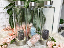 Load image into Gallery: Contempo Crystals - Crystal-Chip-Glass-Water-Bottles-Tourmaline-Rose-Quartz-Aquamarine-Amethyst - Image 1