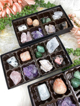 Load image into Gallery: Contempo Crystals - Crystal-Chocolate-Box-for-Love-Happiness-Strength - Image 2