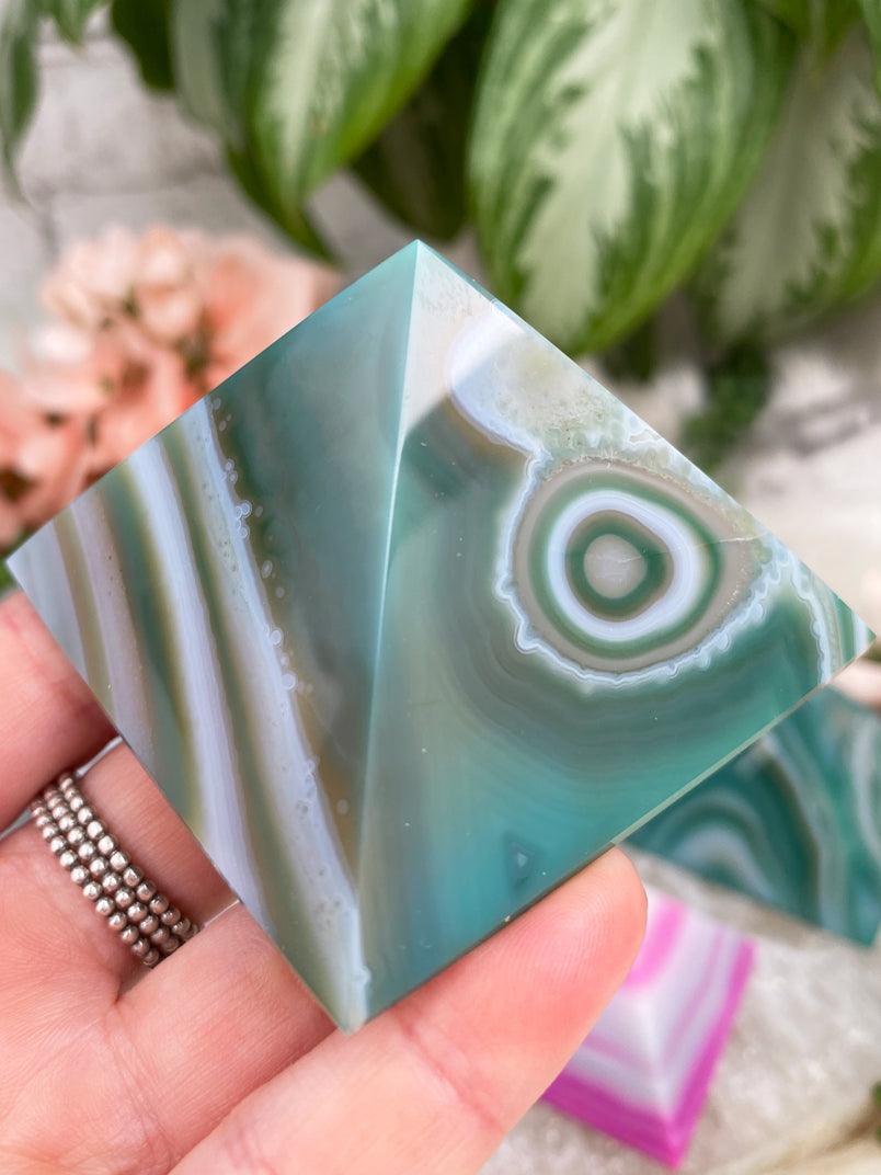 Dyed-Green-Agate-Pyramid
