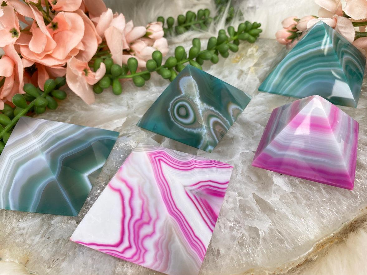     Dyed-Pink-Green-Agate-Pyramid-Crystals