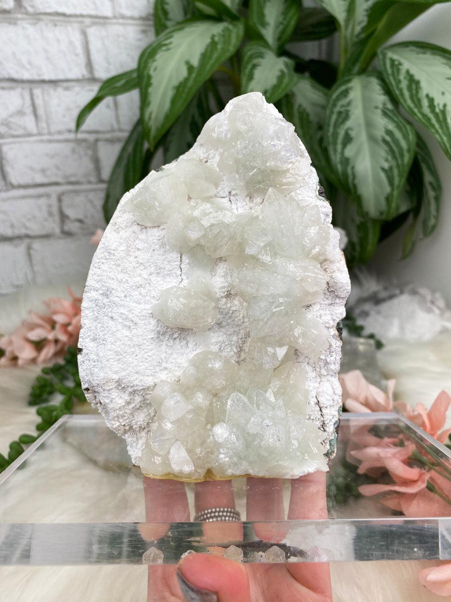 Fluorapophyllite-Mordenite-on-Stand