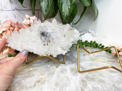    Gold-Metal-Crystal-Display-Stand-with-White-Quartz-Cluster