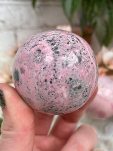 Contempo Crystals - Gray-Pink-Rhodonite-Sphere-Crystal - Image 6