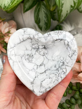 Load image into Gallery: Contempo Crystals - Gray-White-Howlite-Heart-Bowl - Image 9