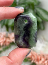 Load image into Gallery: Contempo Crystals - Green-Purple-Fluorite-Pendant-Crystal - Image 9
