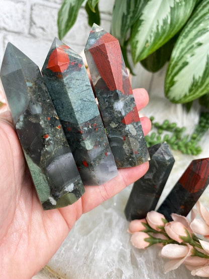 Green-Red-Bloodstone-Points