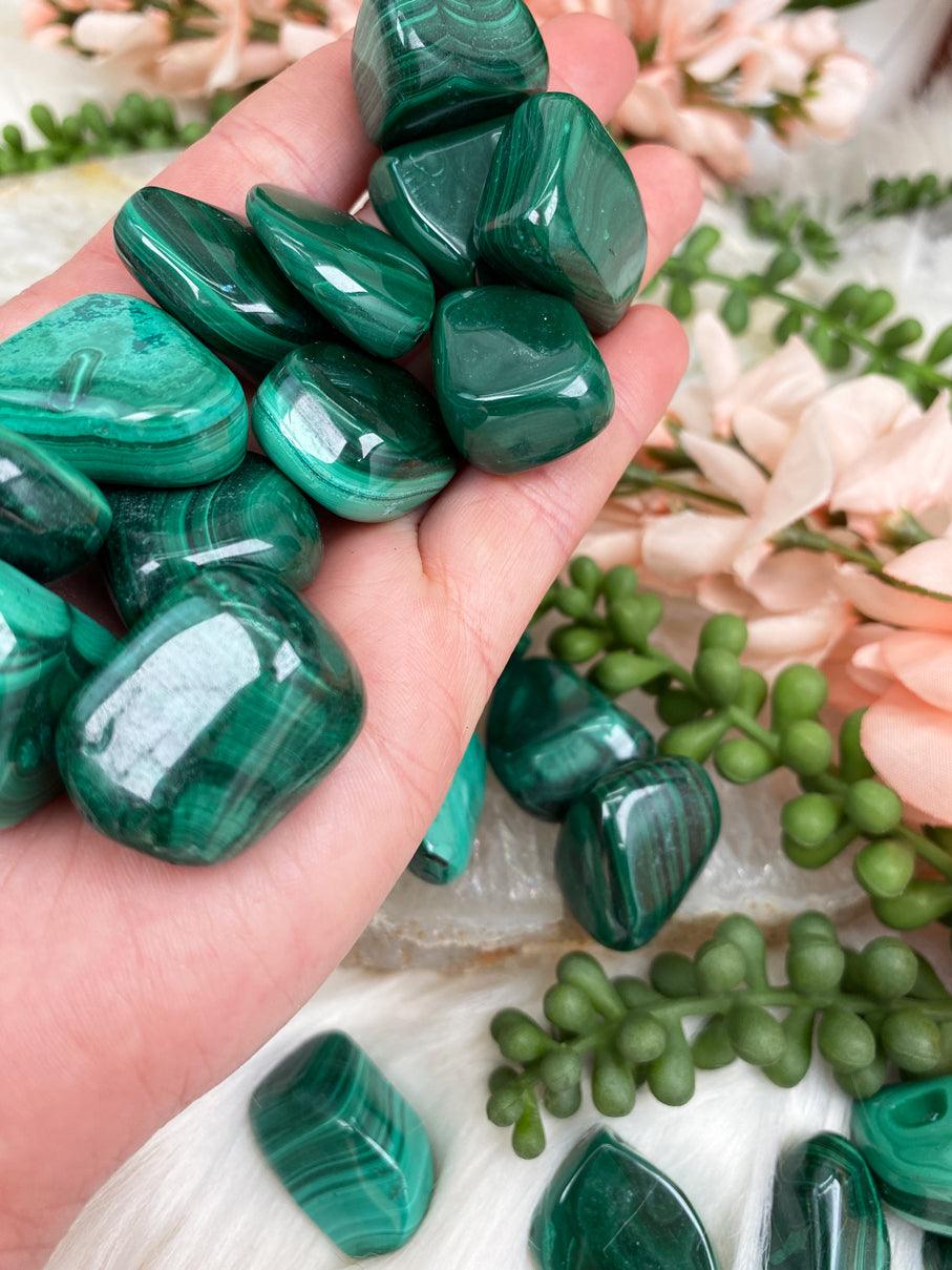 Green-Tumbled-Malachite-Stones
