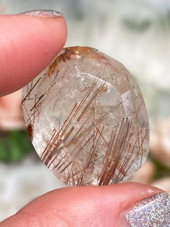 rutile-quartz-faceted-gems