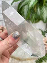 Load image into Gallery: Contempo Crystals - included-lithium-quartz-point - Image 10