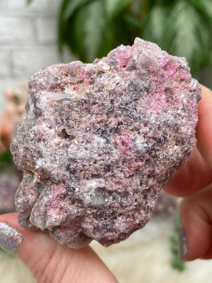 quartz-in-lepidolite-with-pink-tourmaline