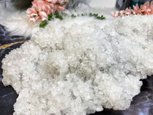 Load image into Gallery: Contempo Crystals - Extra large calcite crystal cluster - Image 4