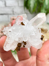 Load image into Gallery: Contempo Crystals - twin-colombian-quartz-points - Image 18