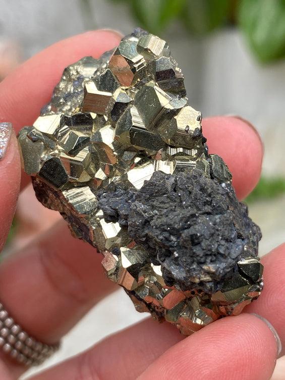 sphalerite-micro-quartz-pyrite