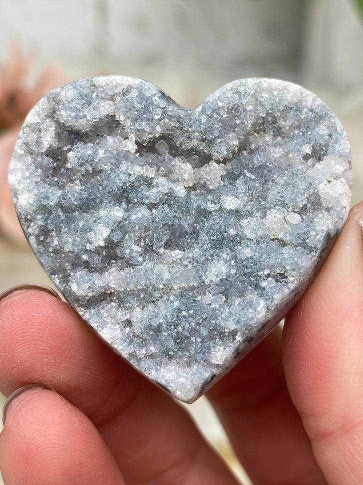 white-quartz-agate-heart