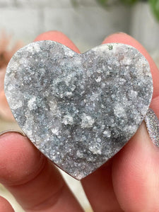 Contempo Crystals - Gray Agate Hearts - Image 15