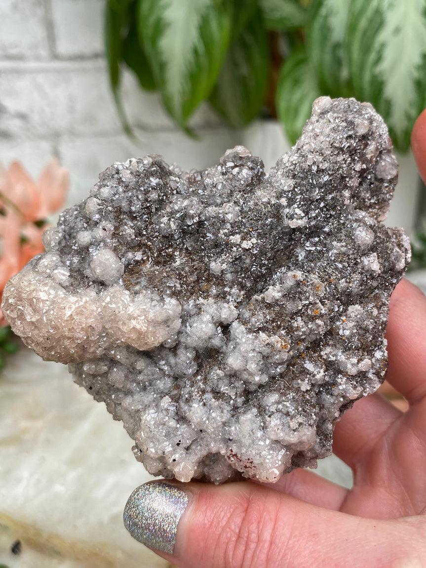 brown-calcite-hemimorphite-crystals
