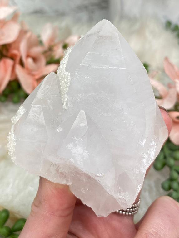 dogtooth-calcite-over-quartz